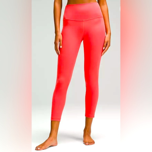 lululemon athletica Pants - Lululemon Align High-Rise Crop 23"
Raspberry Cream Size 12